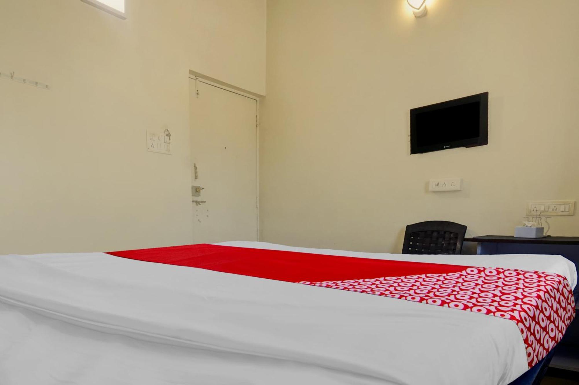 Hotel O Happy Homely Stay Sasvad Exterior foto